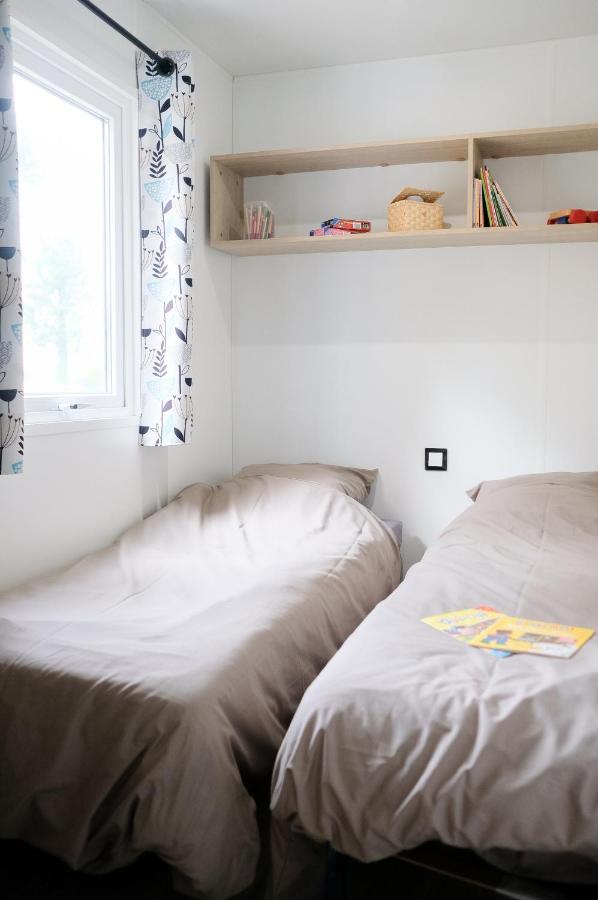 Mobil Home Xxl2 4 Chambres - Camping De Maillac Sainte-Nathalene ภายนอก รูปภาพ